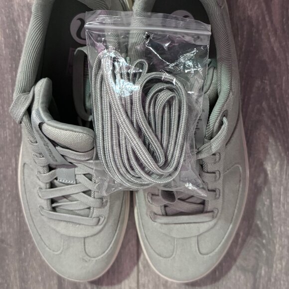 Canvas Sneakers - Picture 7 of 9